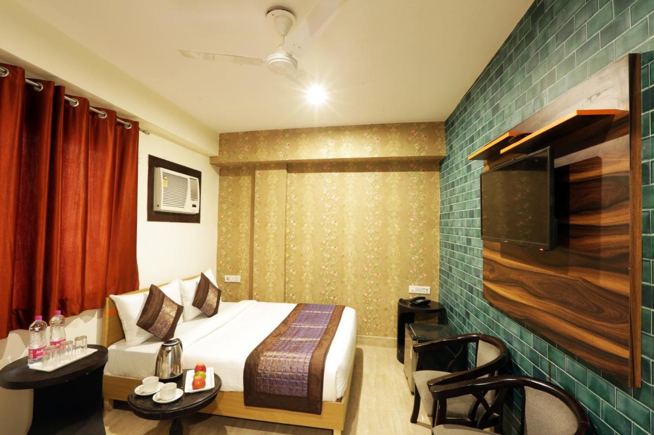 Hotel Airport Star Nueva Delhi Exterior foto